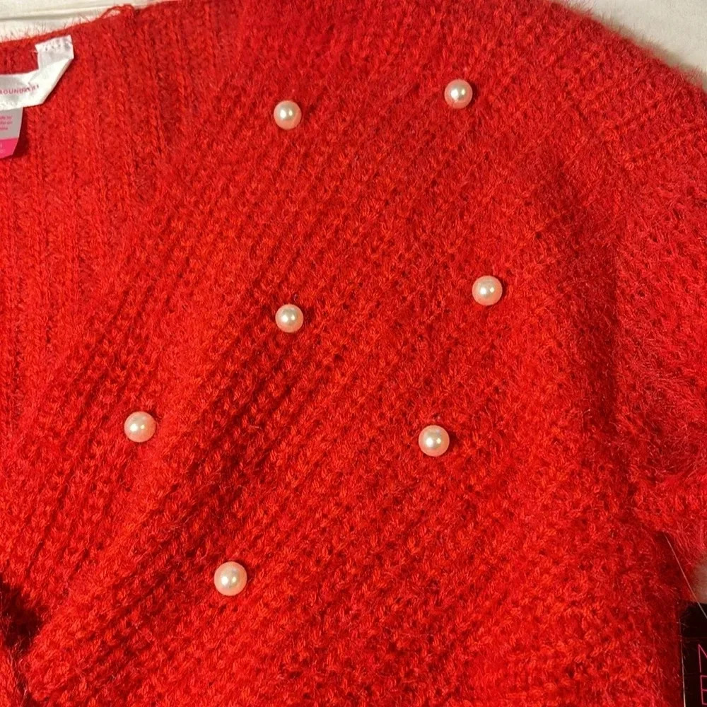 Red Twist Front Pearl Embellished Valentine Sweater size Medium - Picture 6 of 11